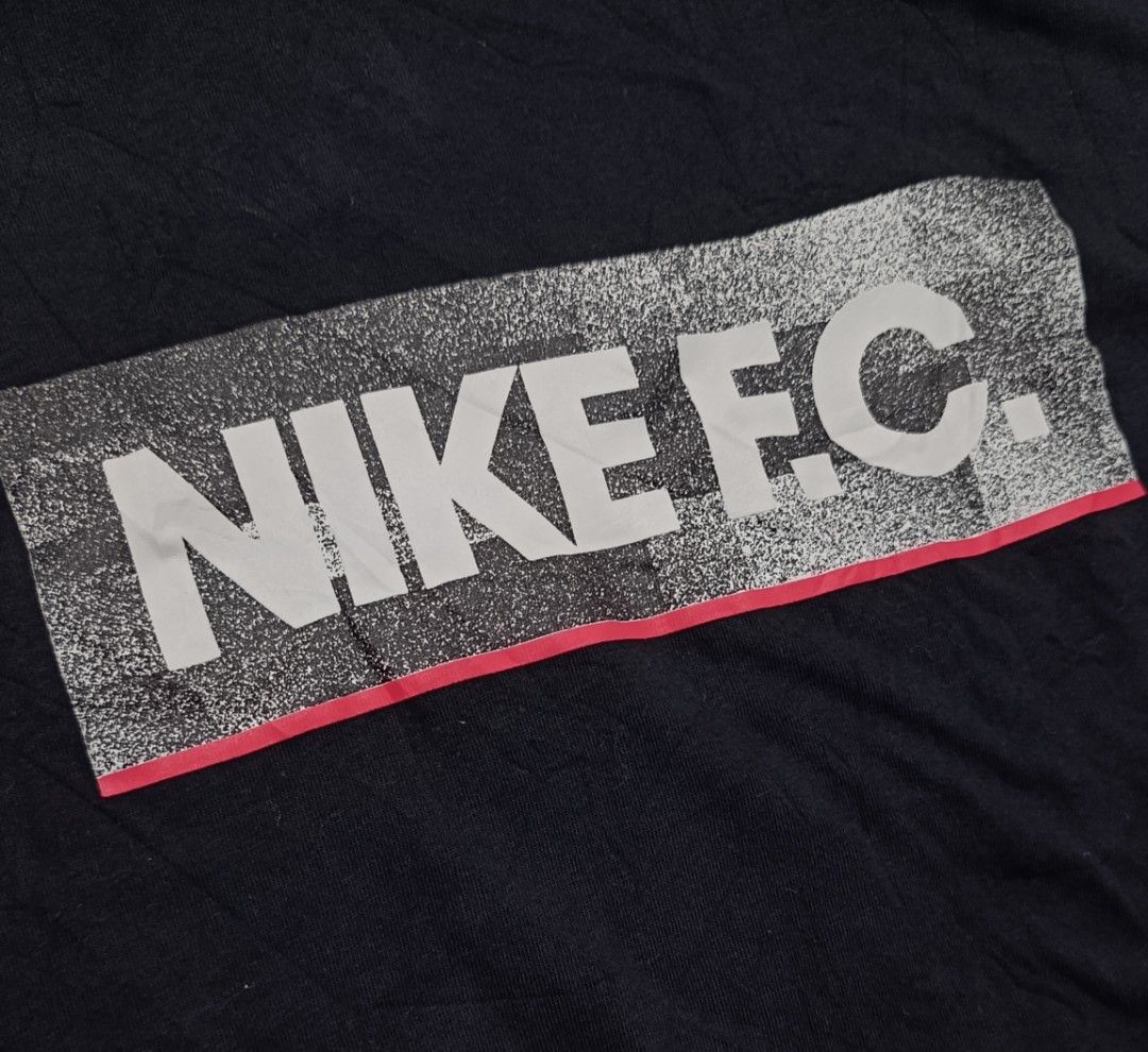Nike f.c. (Category: Tshirts & Polo Shirts ) located in General Santos City (Dadiangas). Submitted by k.vin__stuff (Listing ID 1446825087, Image 2). Description: NIKE F.C size: Xlarge width:23"|length:29" no issue excellent condition.