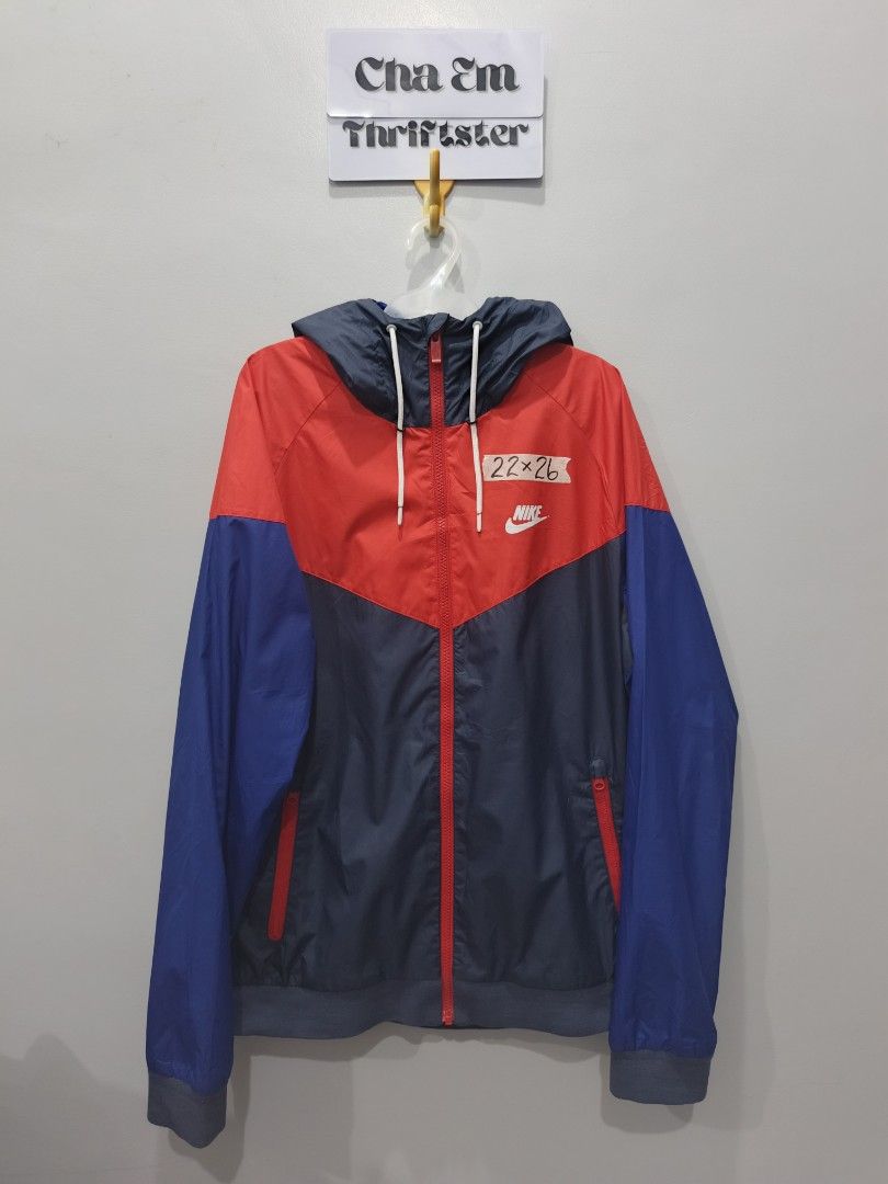 Nike Tritone Windbreaker Jacket (Category: Coats, Jackets and Outerwear) located in Leyte. Submitted by chaem89 (Listing ID 1446830705, Image 1). Description: Nike Tritone Windbreaker Jacket Excellent Condition *issue on print (please refer to the the last photo) sz M on tag 22x26.