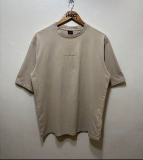 （分類：）位於 。 由 metromargins 提交（商品編號 1446870935，圖片 1）。簡介： 。