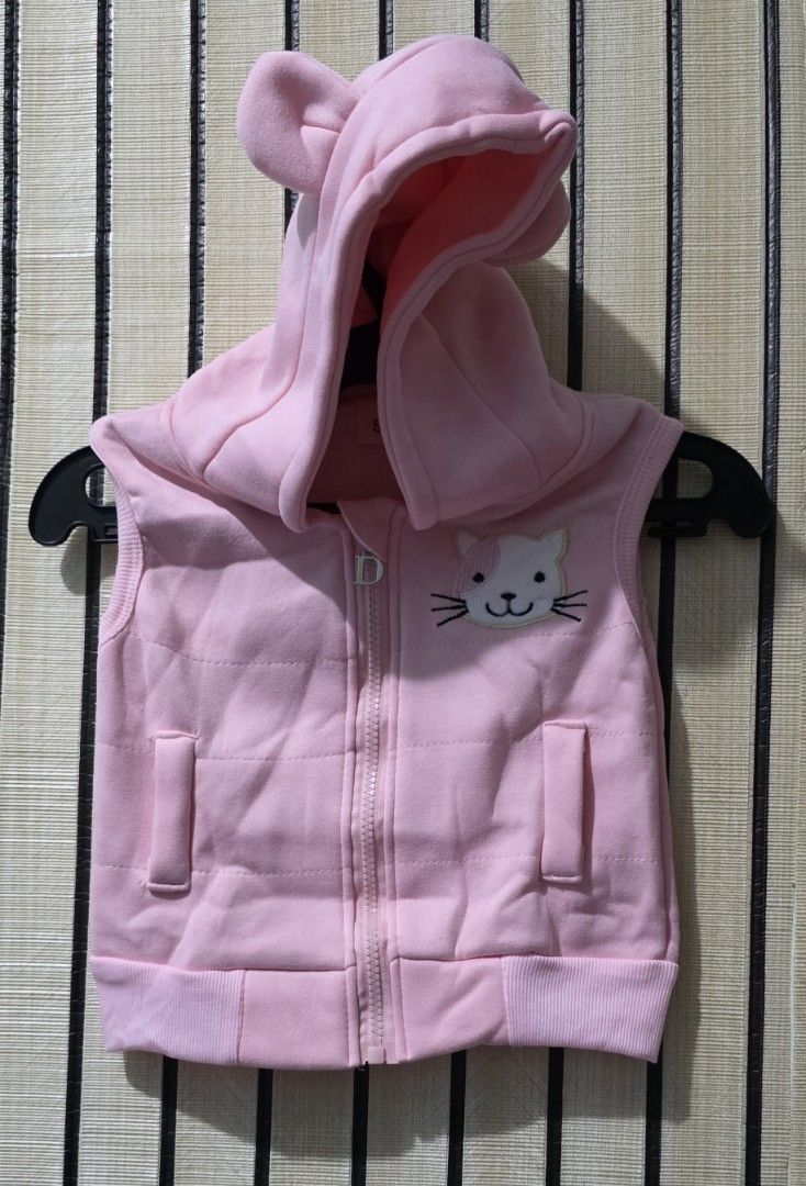 Pink Cat Design sleeveless hoodie (Category: Babies & Kids Fashion) located in Pasig City. Submitted by dolliesandpastels (Listing ID 1446862006, Image 1). Description: Size 8 2-3 years old.
