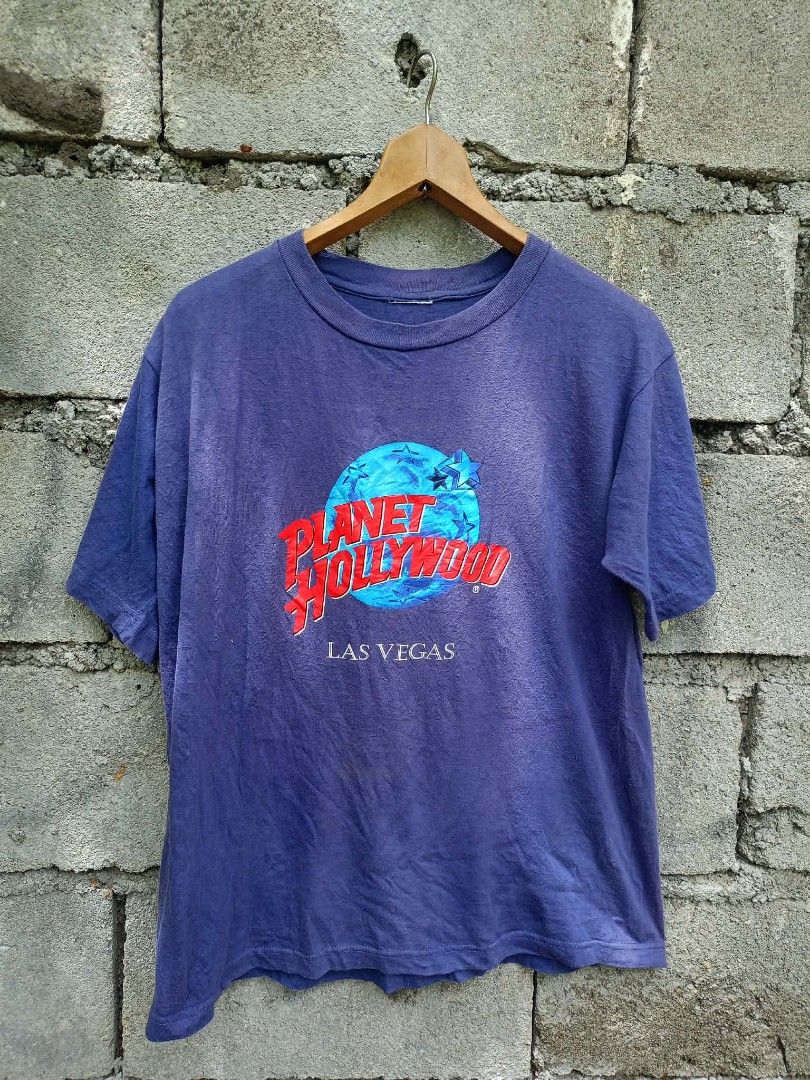 PLANET HOLLYWOOD (Category: Tshirts & Polo Shirts ) located in General Santos City (Dadiangas). Submitted by evolveorrepeat1991 (Listing ID 1446769223, Image 1). Description: vtg planet hollywood graphic tshirt cut tag actual dims: W" 21.5+ L" 26 boxy fit note: the garment has some faded parts dm to purchase!.