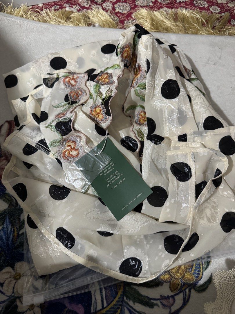 Maslea Polka Dot Kimono Top and Pants Set with Floral Embroidery (Category: Sets or Coordinates) located in Sepang. Submitted by balkis.zaidin (Listing ID 1446773489, Image 2). Description: Maslea polkadot Size M NWT Nk jual dgn brooch sekali.