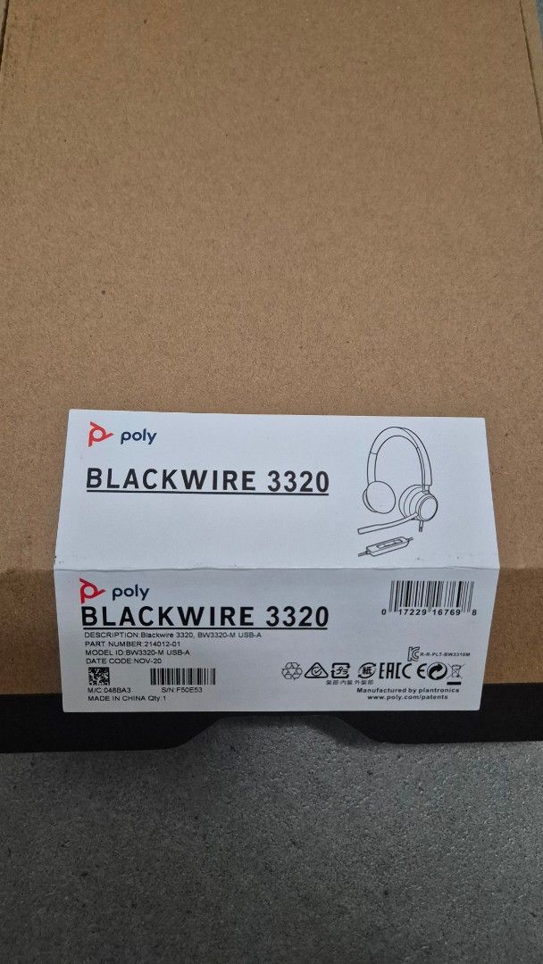 Poly Blackwire 3320 Headset