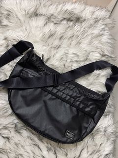 (Category: ) located in . Submitted by savvyonbranded (Listing ID 1446911486, Image 1). Description: .