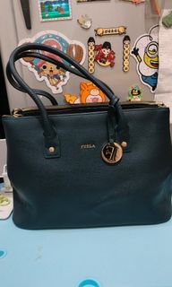 (Kategori: ) berada di . Dikirim oleh charryn_store38 (ID iklan 1446880593, Gambar 1). Deskripsi: .