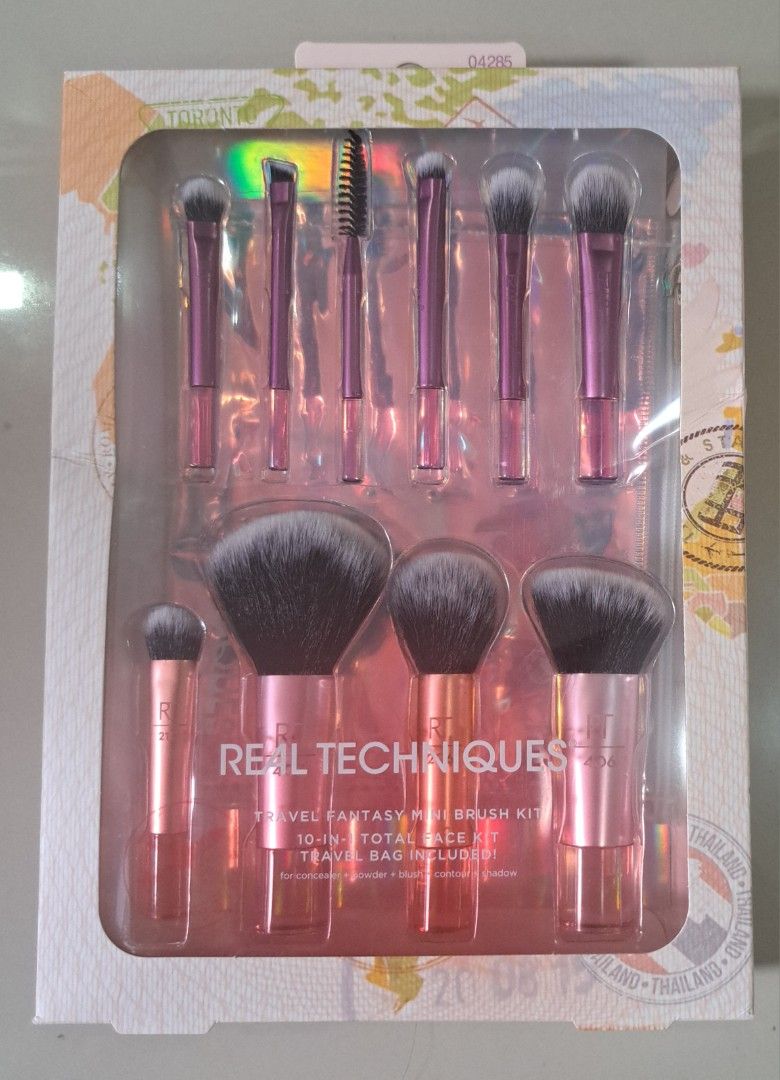 Real Techniques Travel Fantasy Mini Brush (Category: Makeup) located in Paranaque City. Submitted by hello_solari (Listing ID 1446773615, Image 1). Description: PREORDER nalang po muna available, 599 price na lower than SRP ✨️ ୨୧ Real Techniques Travel Fantasy Mini Brush Set 🩷✍️ I'm doing a pre-order now if interested, possible arrival next week onwards, August ^^ ( since, this exact brushes are sold already)‼️ Brand new & authentic ✿ ♡ OG Price