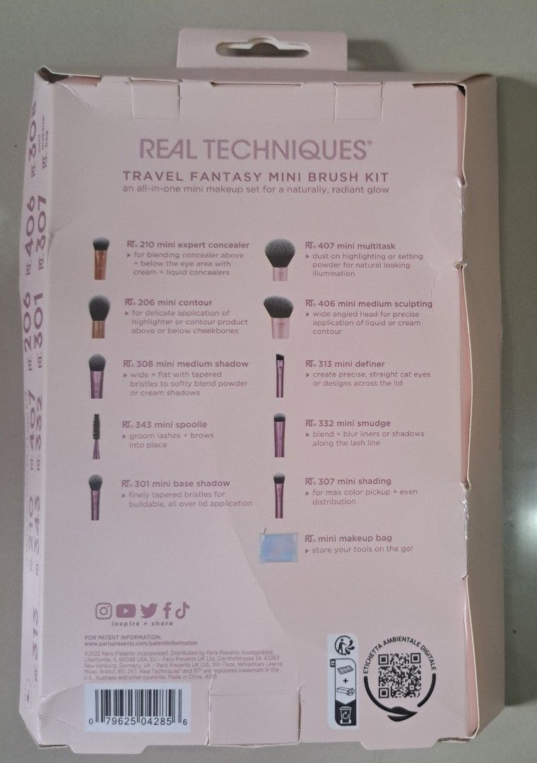 Real Techniques Travel Fantasy Mini Brush (Category: Makeup) located in Paranaque City. Submitted by hello_solari (Listing ID 1446773615, Image 2). Description: PREORDER nalang po muna available, 599 price na lower than SRP ✨️ ୨୧ Real Techniques Travel Fantasy Mini Brush Set 🩷✍️ I'm doing a pre-order now if interested, possible arrival next week onwards, August ^^ ( since, this exact brushes are sold already)‼️ Brand new & authentic ✿ ♡ OG Price