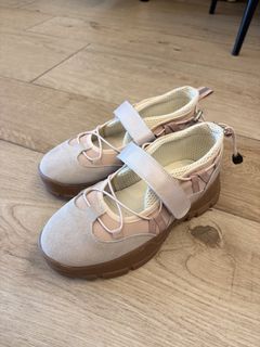（分類：）位於 。 由 ericawongxx 提交（商品編號 1446746692，圖片 1）。簡介： 。