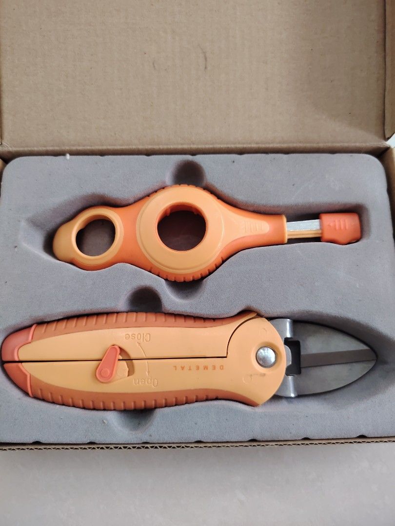 Scissor-plant or kitchen