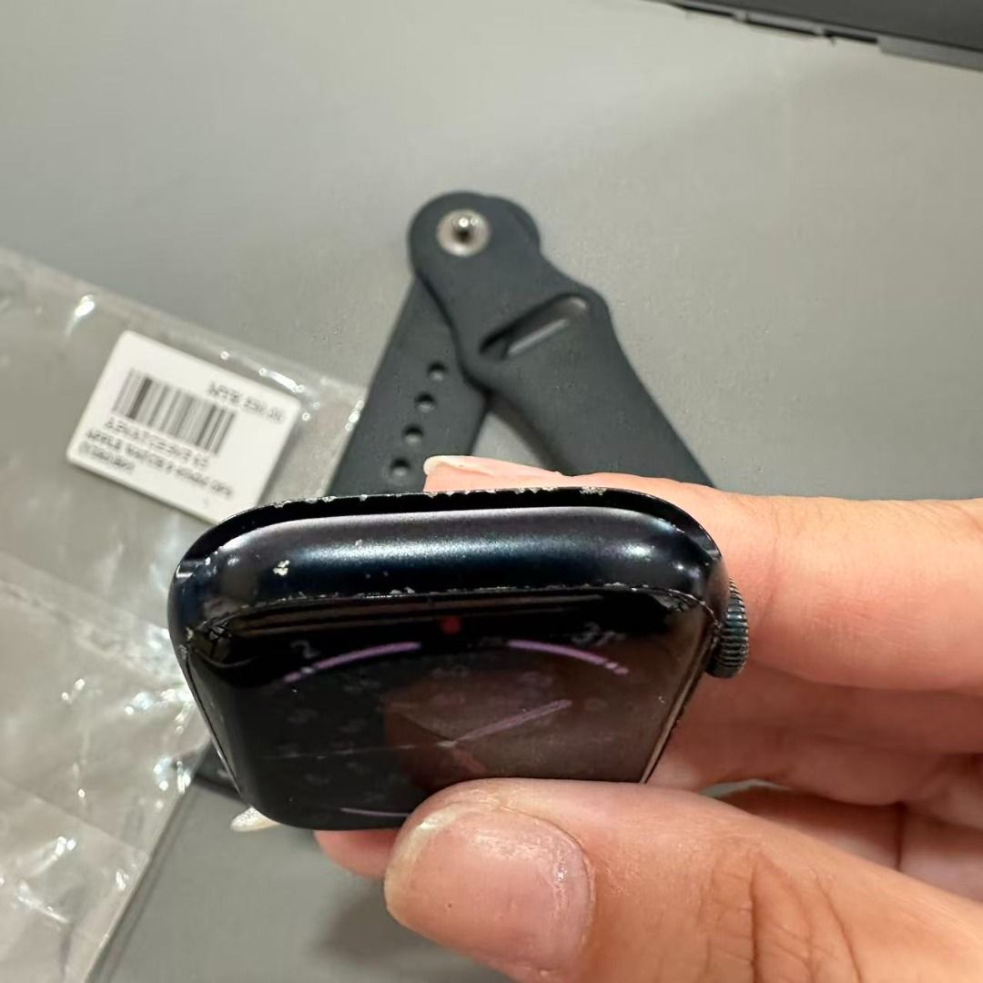 SECOND HAND - WATCH ONLY APPLE WATCH 9 45MM GPS (Category: Watches) located in Johor Bahru. Submitted by PROMOBILE_MASAI (Listing ID 1446821953, Image 3). Description: ♻️ ‼️ TRADE IN WELCOME ‼️ ♻️ ⭐ SECOND HAND - WATCH ONLY APPLE WATCH 9 45MM GPS 💥 PROMOTION PRICE RM 530 💥 ✅ Very good condition ✅ 100% fully tested ✅ 1 Year Under brand Warranty ✅ 1 Months Warranty For Used Android ✅ 3 Months Warranty For Used iPhone ✅ 7 Days 1 to 1 Exchange 🚚 D