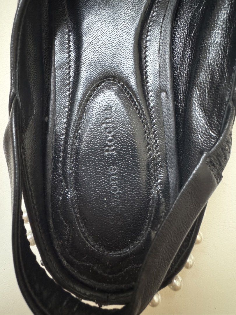 Simone Rocha Slingback (Category: Flats & Sandals) located in Manila. Submitted by dashlux (Listing ID 1446736665, Image 3). Description: .