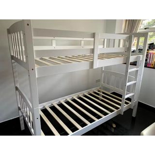 (Category: ) located in . Submitted by furnishstudio (Listing ID 1446810940, Image 1). Description: .