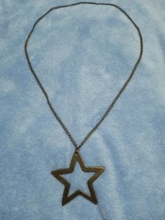 (Category: ) located in . Submitted by yvonnegoh63096 (Listing ID 1446860320, Image 1). Description: .