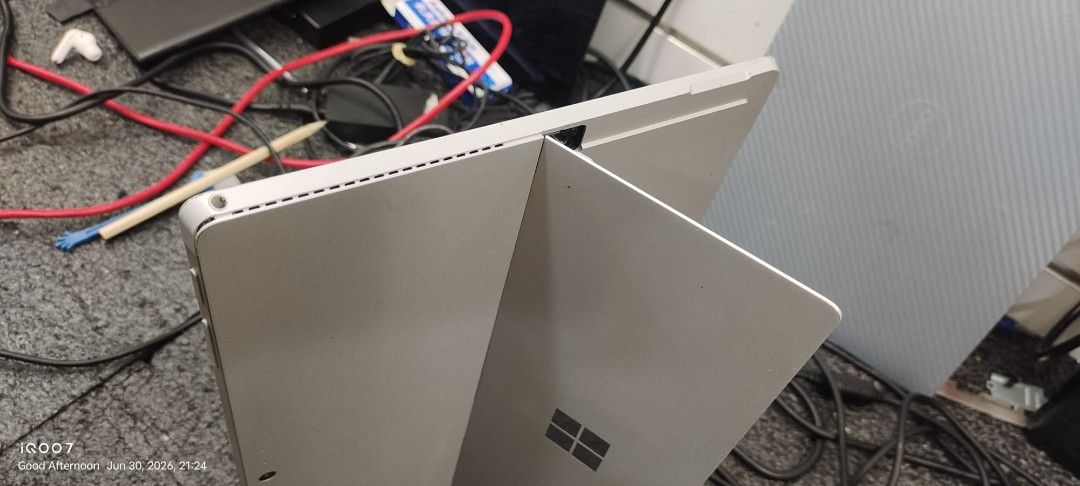 Surface Pro 4496667426019747846