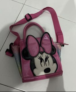 (Kategori: ) berada di . Dikirim oleh by_zels17 (ID iklan 1446831150, Gambar 1). Deskripsi: .