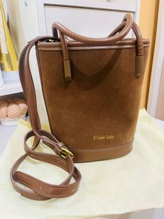 (Kategori: ) berada di . Dikirim oleh prelovque (ID iklan 1446801536, Gambar 1). Deskripsi: .
