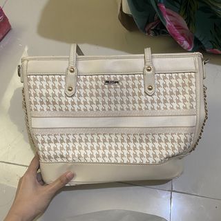 (Kategori: ) berada di . Dikirim oleh coconutfairy (ID iklan 1446844488, Gambar 1). Deskripsi: .