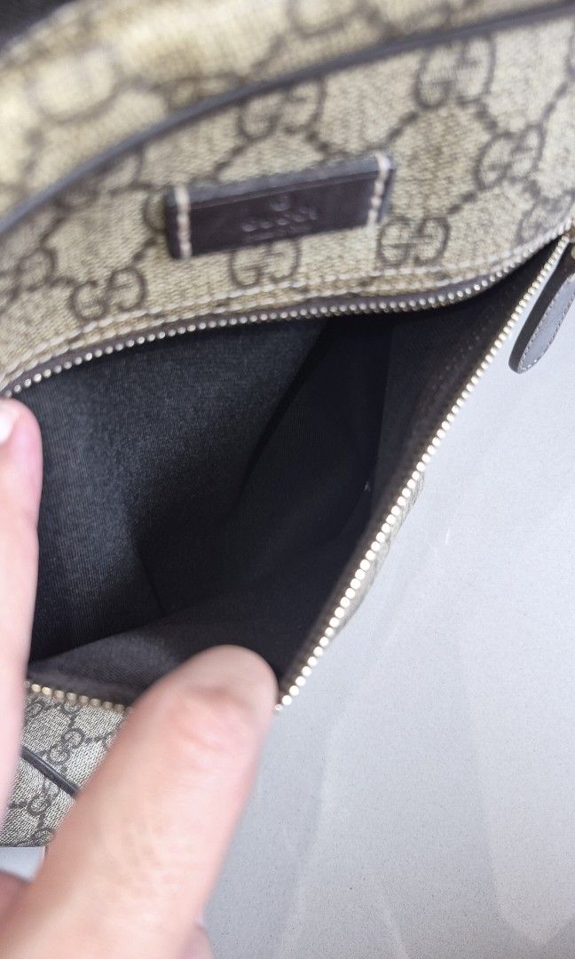 Tas Samping / Sling Bags (Kategori: Tas Selempang) berada di Tangerang. Dikirim oleh natanba (ID iklan 1446788153, Gambar 3). Deskripsi: .