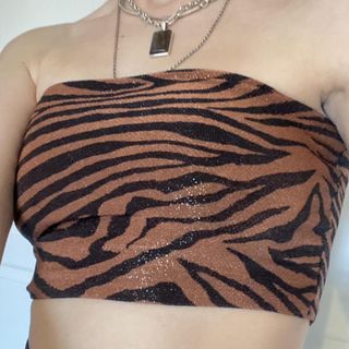 (Category: ) located in . Submitted by duyentran0412 (Listing ID 1446840411, Image 1). Description: .