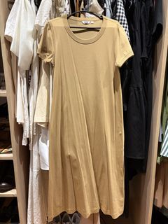 (Category: ) located in . Submitted by preloved_tdc (Listing ID 1446858286, Image 1). Description: .