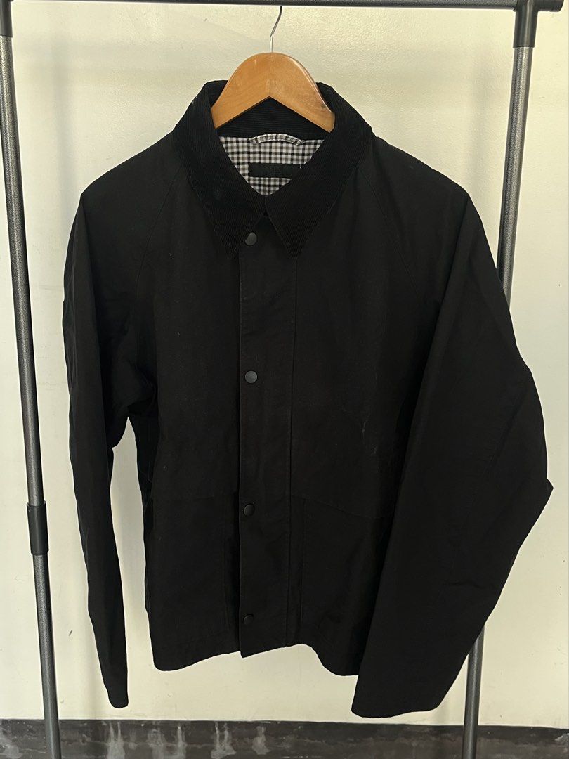 Uniqlo Utility Short Blouson Jacket v1 (Black) (Category: Coats, Jackets and Outerwear) located in Makati City. Submitted by socalkid (Listing ID 1446891797, Image 3). Description: Uniqlo Utility Short Blouson Jacket v1 (Black) Size: L 24 x 25.5 ✅ Like new, no issue 🇯🇵 Bought in Tokyo 💯% Authentic 💵 Price slightly negotiable 🛵 On-hand | Ready to ship ⚠️ Free shipping for purchases of two or more items.
