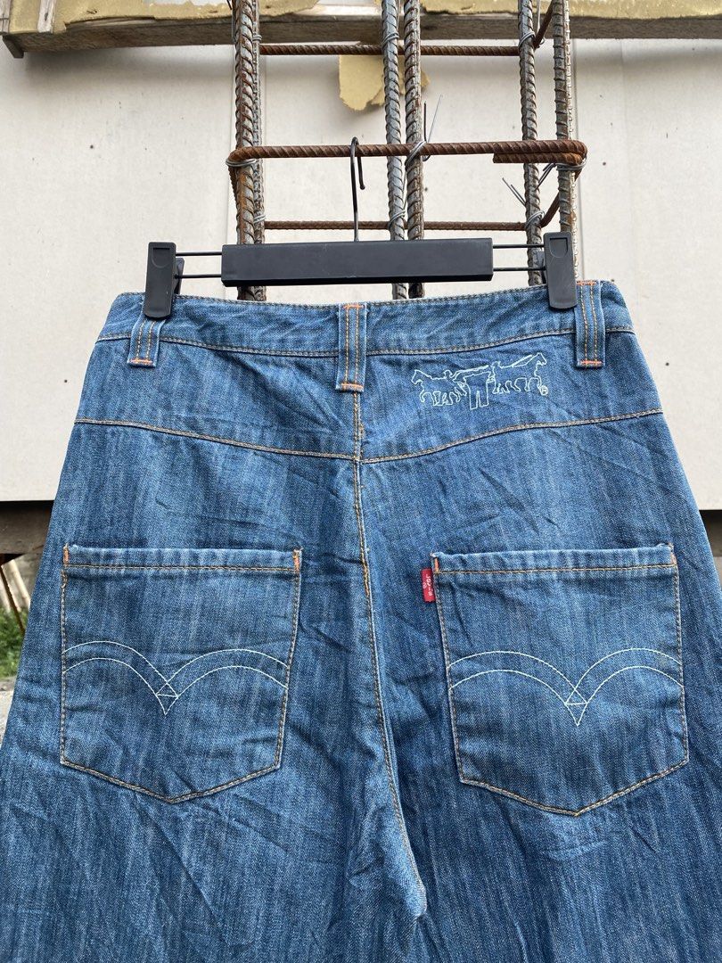 Vintage Levi’s Engineered (Category: Jeans) located in Candaba. Submitted by dejesus.bench17 (Listing ID 1446867790, Image 3). Description: Vintage Rare Levi’s Engineered Jeans -Color: Blue -Condition: Excellent -Color rate: 9/10 -Issue: None -Dimes: W30-31 L43 Hem8.5 -Price: 1,500 + ship .