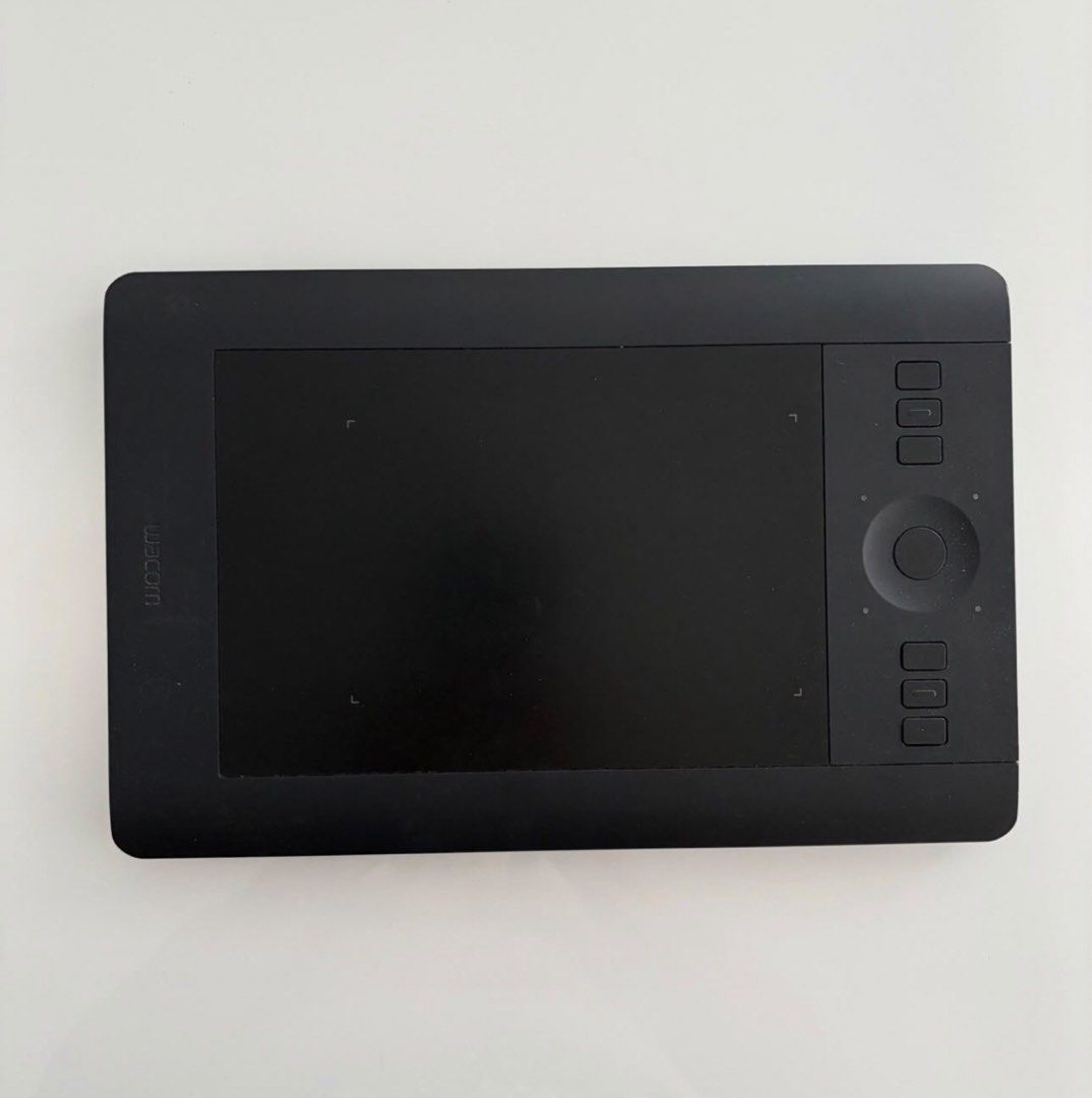 Wacom Drawing Tablet Graphic Design Excellent Condition For Sale