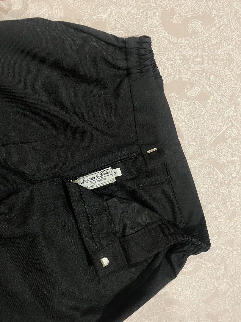 Women's Black Slacks Size M (Category: Other Bottoms) located in Quezon City. Submitted by perrywinkle_ (Listing ID 1446826265, Image 2). Description: ₱200 each - Color: Black - Size: M (Tag) - Features: Elastic waistband, straight leg cut, front pockets - Never used MOP: Gcash / Maya / Maribank MOD: Motorcycle deliveries only (lalamove / grab) OR JNT (buyer will book) — NOTE : BUYER WILL SHOULDER DELIVERY FEE .