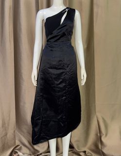 (Category: ) located in . Submitted by shopwithme03 (Listing ID 1446828867, Image 1). Description: .