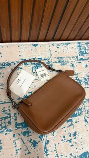 (Kategori: ) berada di . Dikirim oleh sauradhaniapreloved (ID iklan 1446825772, Gambar 1). Deskripsi: .
