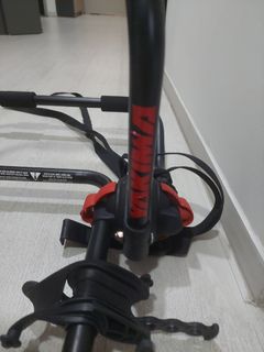 (Category: ) located in . Submitted by hougang2007 (Listing ID 1446837575, Image 1). Description: .