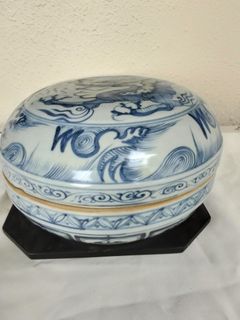(Category: ) located in . Submitted by antique2899 (Listing ID 1446825841, Image 1). Description: .