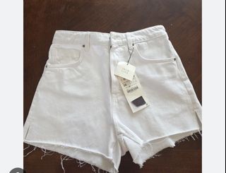 (Category: ) located in . Submitted by shopnice (Listing ID 1446749188, Image 1). Description: .