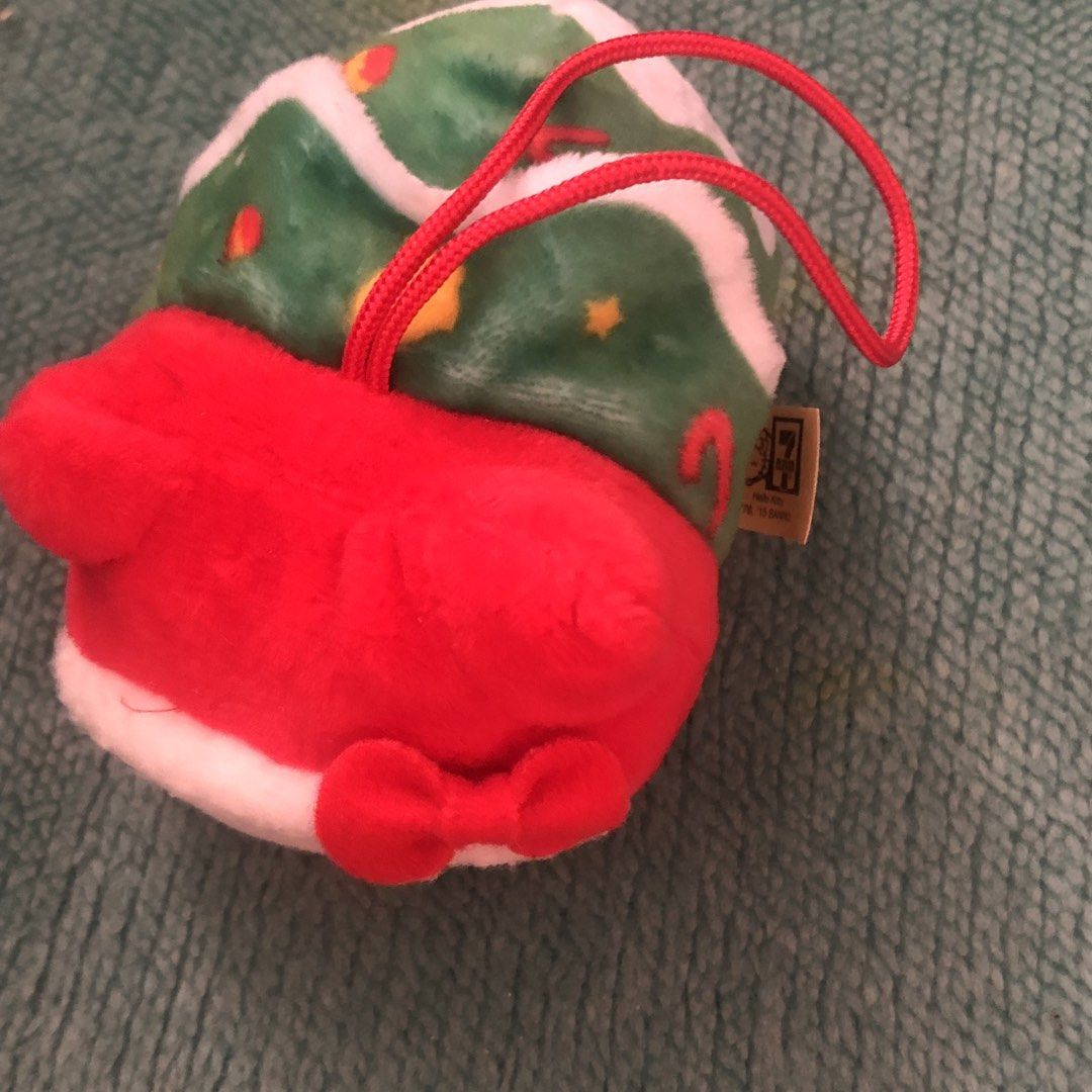2015 SANRIO HELLO KITTY x 7 ELEVEN PLUSH CHARM (Category: Plushies & Soft Toys) located in Quezon City. Submitted by kitsune.treasures (Listing ID 1441891396, Image 3). Description: *First to pay policy! *1 day reservation only. Failure to pay on time, auto cancel. 📍Quezon City * MOD: J&T | Lalamove * MOP: GCASH | BPI 📦ON HAND AND READY TO SHIP CONDITION: WHAT YOU SEE IS WHAT YOU GET. Dimensions: Kindly check the photos for the actual measureme