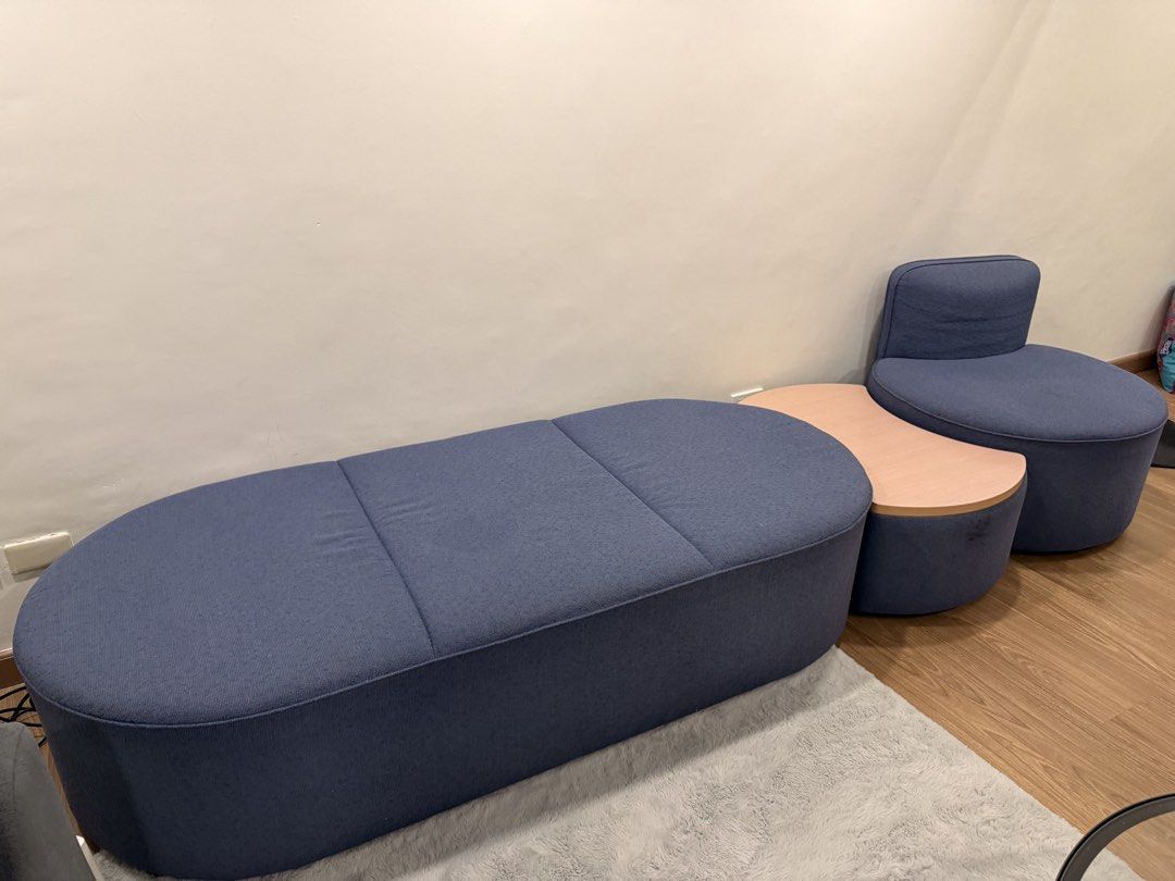 3 PC Navy Blue Sofa Set 4 seater with Table (Category: Sofas) located in Antipolo. Submitted by _reggg_ (Listing ID 1441915714, Image 3). Description: Disposing, extra sofa set.