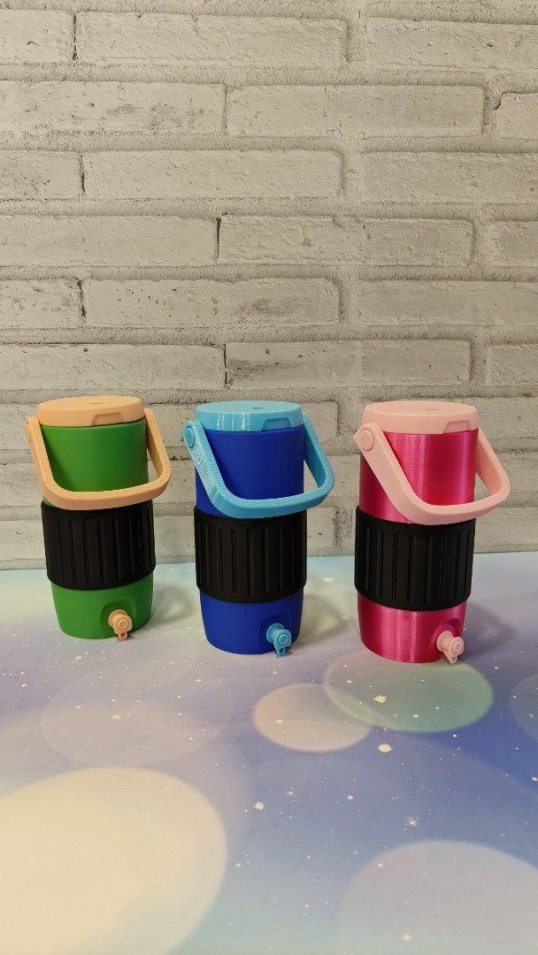 3D Printed Drink Can Cooler473099557982054400