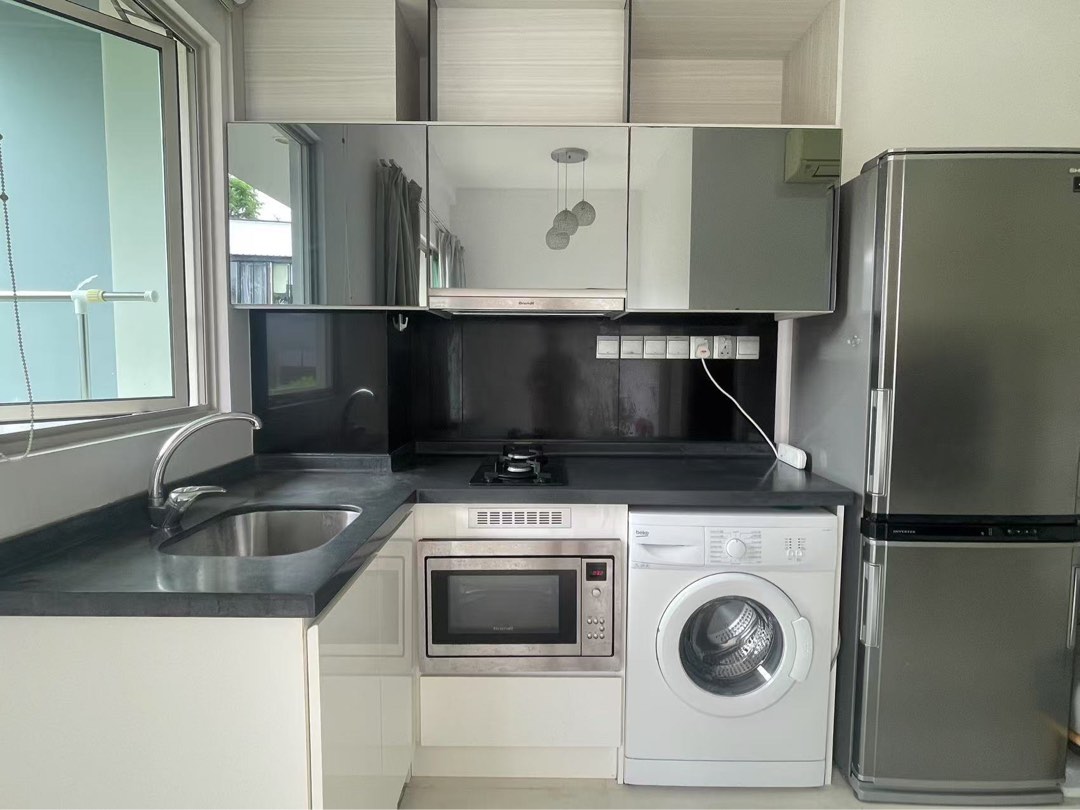 (Category: ) located in . Submitted by anniewang12 (Listing ID 1441823028, Image 1). Description: .