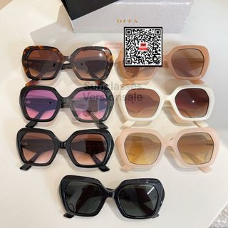 (Category: ) located in . Submitted by sunglasses.versionsale (Listing ID 1441909325, Image 1). Description: .
