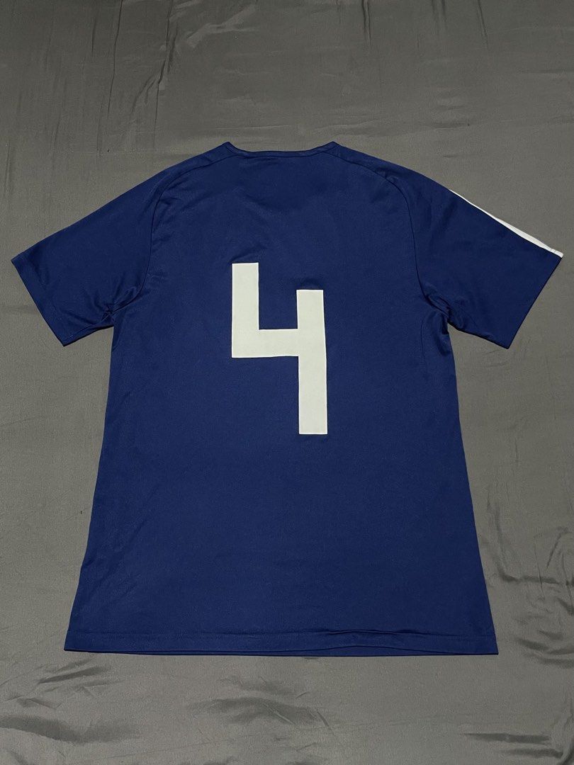 ADIDAS 2017-18 Japan Basic Home Shirt #4 | Jersey (Category: Tshirts & Polo Shirts ) located in Mandaluyong City. Submitted by nathanielpudz (Listing ID 1441814072, Image 2). Description: +sf length: 28 width: 20 condition: 9/10 color rate: 9.9/10 issue: may onting tanggal sa front print ng japan JFA logo (upper left ng logo).