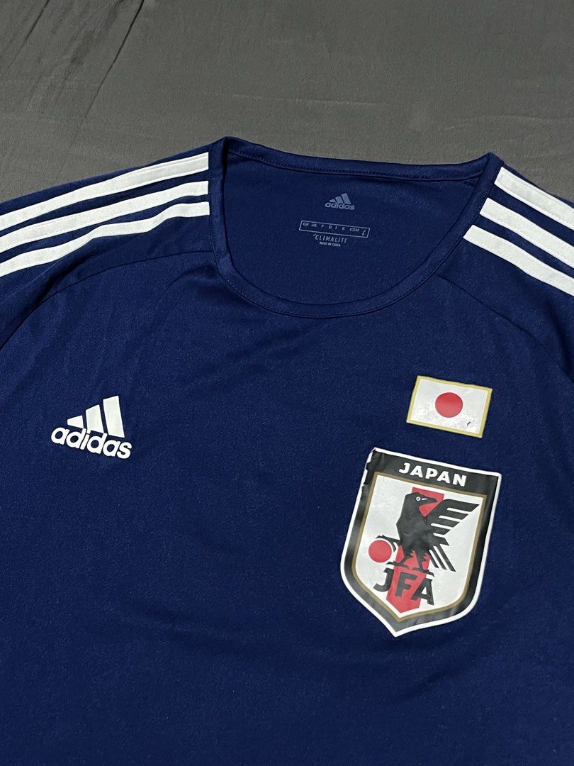 ADIDAS 2017-18 Japan Basic Home Shirt #4 | Jersey (Category: Tshirts & Polo Shirts ) located in Mandaluyong City. Submitted by nathanielpudz (Listing ID 1441814072, Image 3). Description: +sf length: 28 width: 20 condition: 9/10 color rate: 9.9/10 issue: may onting tanggal sa front print ng japan JFA logo (upper left ng logo).