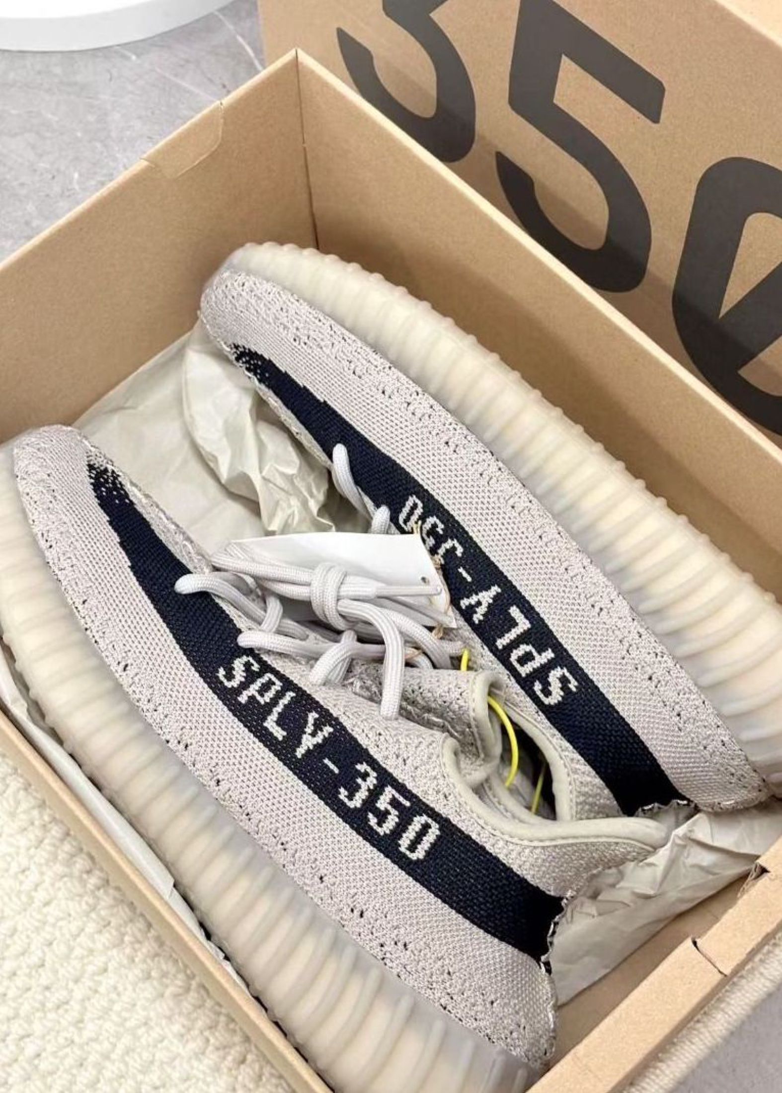 Adidas originals Yeezy Boost 350 V2 Fabric Slate Shoes Dark Beige (Category: Sneakers) located in Singapore. Submitted by uepicphoenix (Listing ID 1441816044, Image 1). Description: 👋 Hello! Adidas · Adidas originals Yeezy Boost 350 V2 Fabric Slate Shoes Dark Beige available now 🔹 Free shipping 🔹 Cash on delivery 🔹 3-day photo confirm 🔹 Tracking provided Check sizes → Chat 💬.