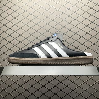(Category: ) located in . Submitted by lovely_shoes (Listing ID 1441810910, Image 1). Description: .