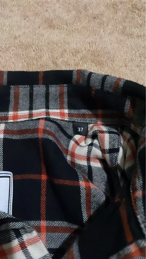 AMI Alexandre Mattiussi Plaid Shirt (Category: Tshirts & Polo Shirts ) located in Cebu City. Submitted by johnova18 (Listing ID 1441966308, Image 3). Description: Ami Paris Plaid Flannel Button Down LS Authentic ✅ Size: Medium(37 on tag) Width: 19.5 Length: 27.5 Color rate: 10/10 Pristine condition Good As New 3000 + shipping fee Location: Cebu City.