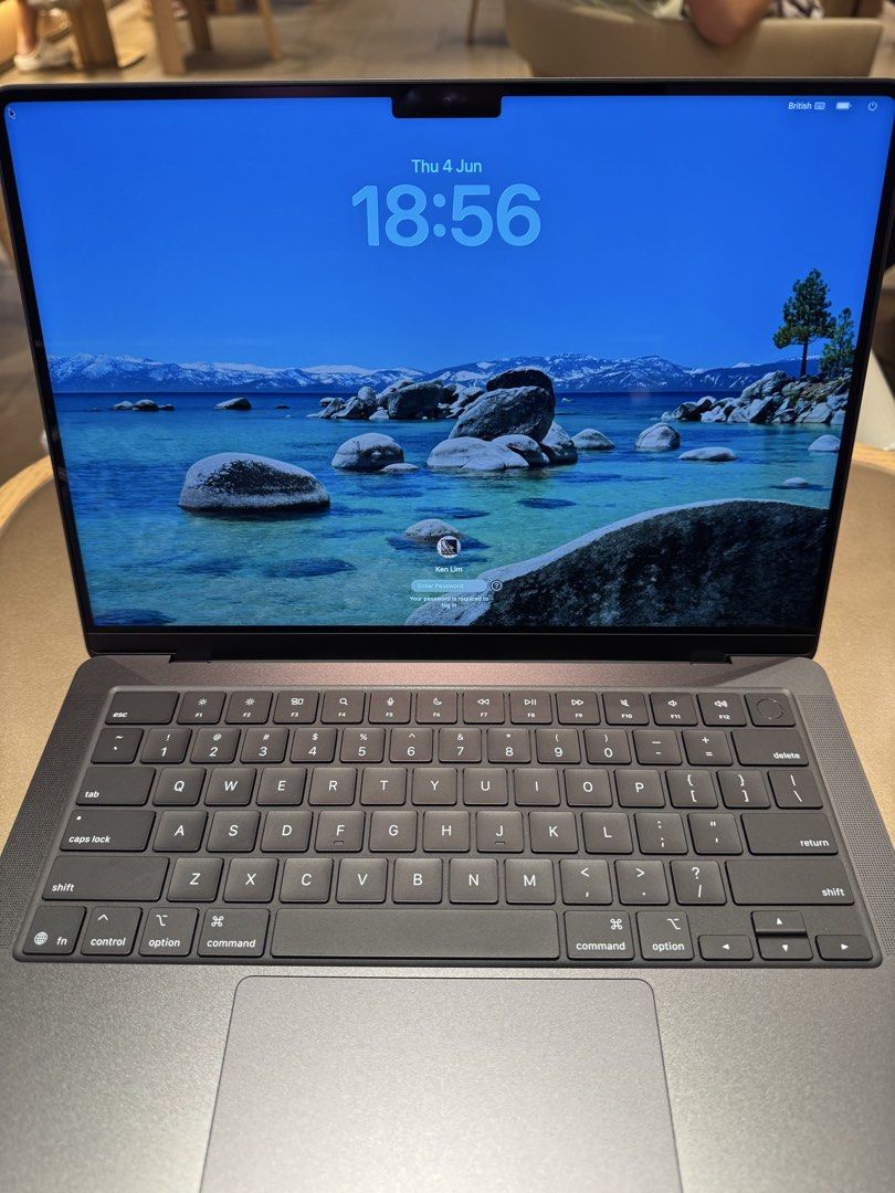 Apple MacBook Pro 14-inch Space Grey M5 chip473022015650539521