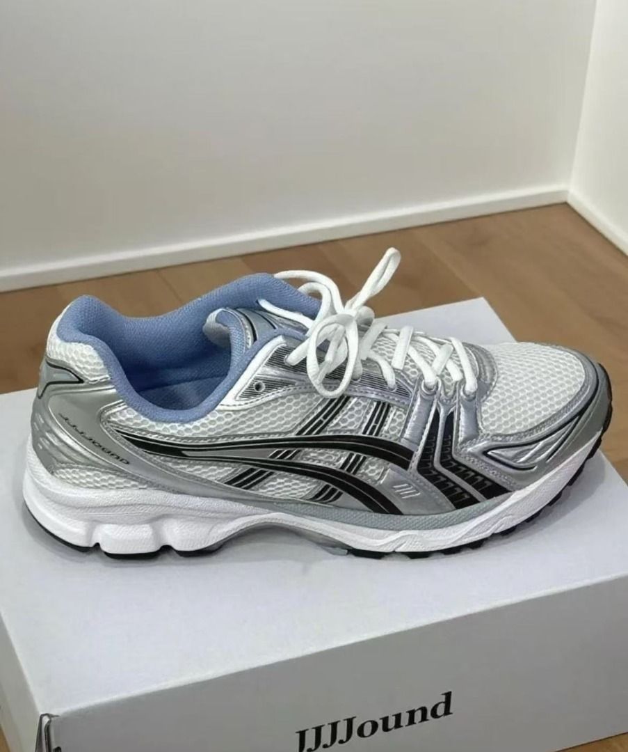 ASICS Gel Kayano 14 Casual Running Shoes unisex (Category: Sneakers) located in Singapore. Submitted by boldwind.adfe9d (Listing ID 1441843152, Image 3). Description: Authentic brand new on sale, each pair comes with an original shoe box and tag. Full code stock available, no need to wait for restocking when purchasing. The style updates quickly. If u can't find the color or style you want, just leave a message to inquire..