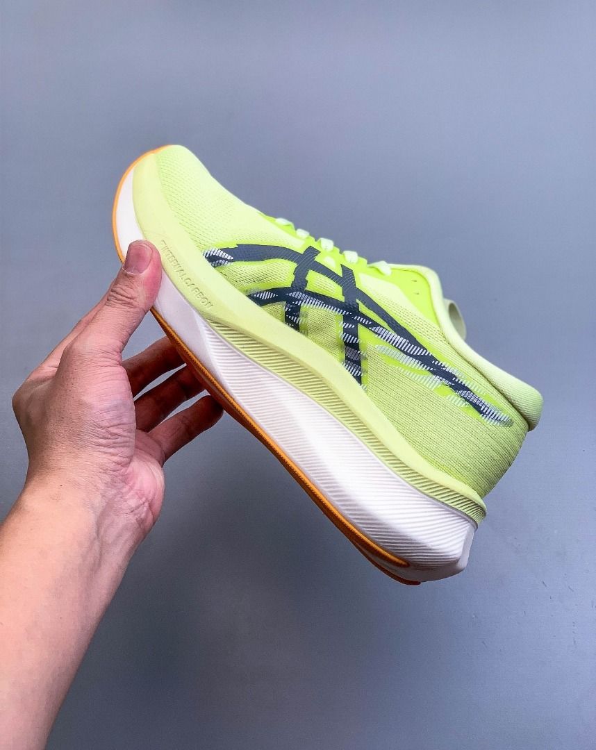 ASICS MAGIC SPEED 4 Men's Running Shoes (Category: Sneakers) located in Singapore. Submitted by ropsonderr67596 (Listing ID 1441798943, Image 3). Description: 100% new authentic Size: 36-45 All sizes and colors complete Free delivery.