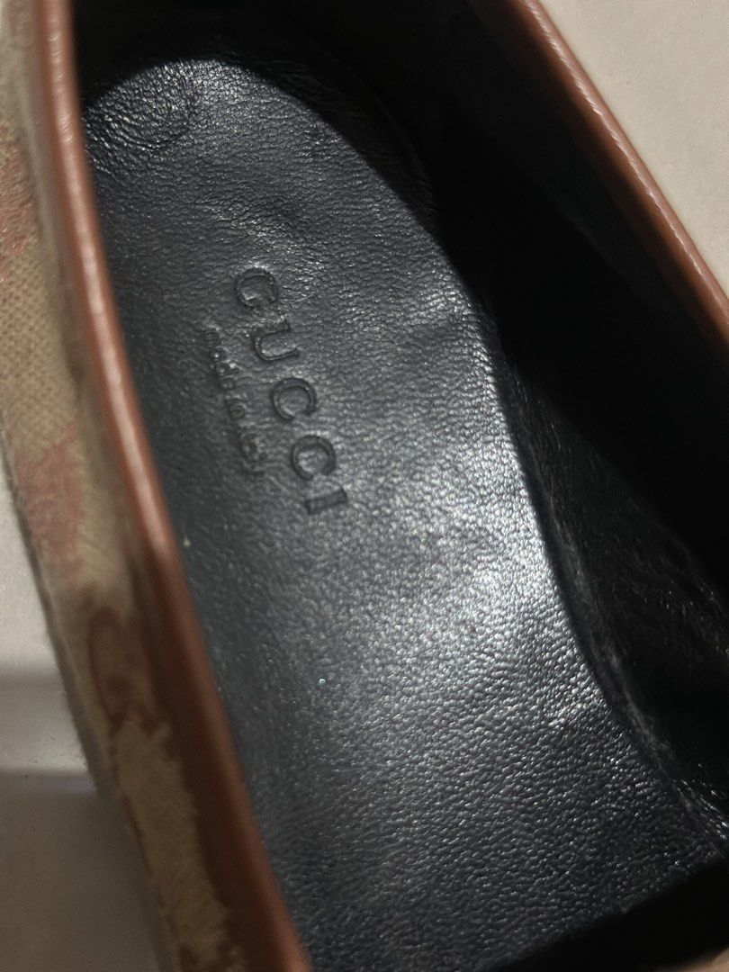 Authentic Gucci Jordaan Monogram Canvas Loafers (Category: Loafers) located in Paranaque City. Submitted by j.cwl (Listing ID 1441877439, Image 3). Description: -Authentic Gucci Jordaan Canvas Loafers - Beige GG monogram canvas with brown leather trim - Made in Italy - Soles show some wear from use - Size 37.5 - No inclusions *negotiable*.