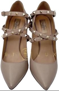(Category: ) located in . Submitted by lovershoe23 (Listing ID 1441932349, Image 1). Description: .