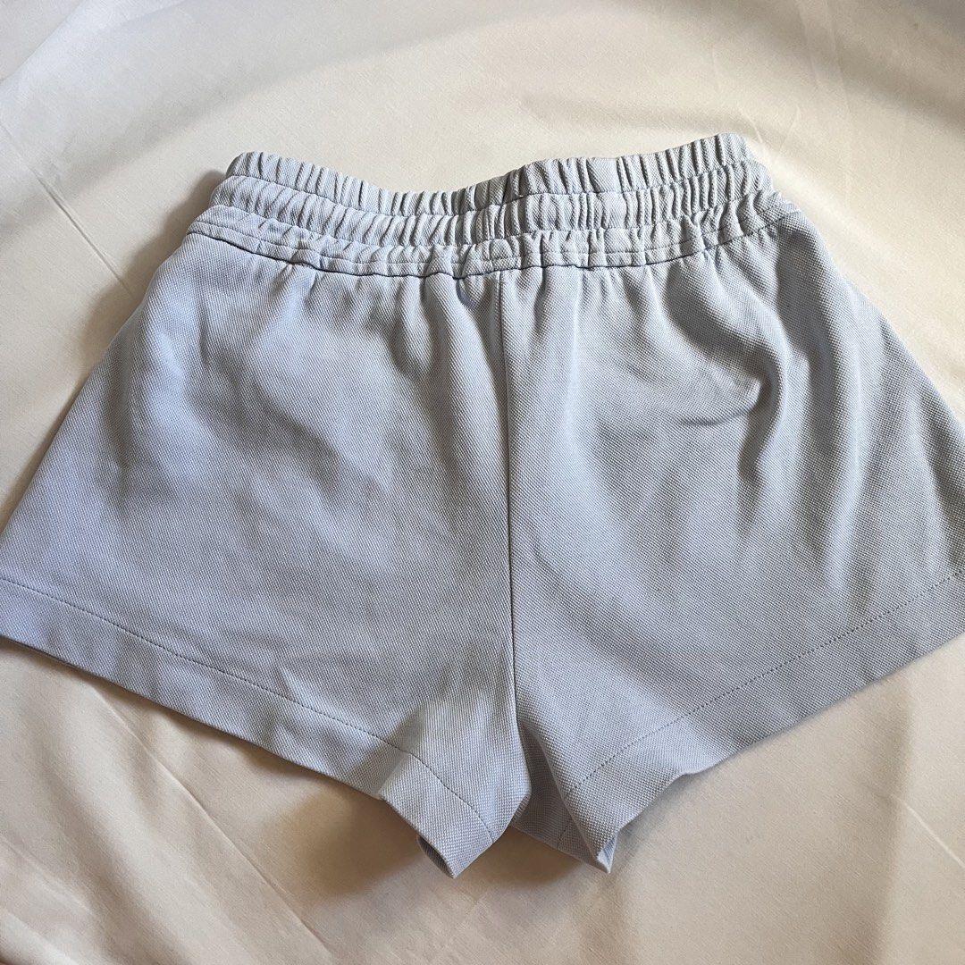 baby blue shorts (Category: Shorts) located in Mandaluyong City. Submitted by everythingnice__ (Listing ID 1441911984, Image 3). Description: vv cute shade of pastel blue in person !! high qualityyy i was hesitant to sell this but di na kasi kasya sakin :(( used a few timess fits s-m ! (garterized) lalamove only !.