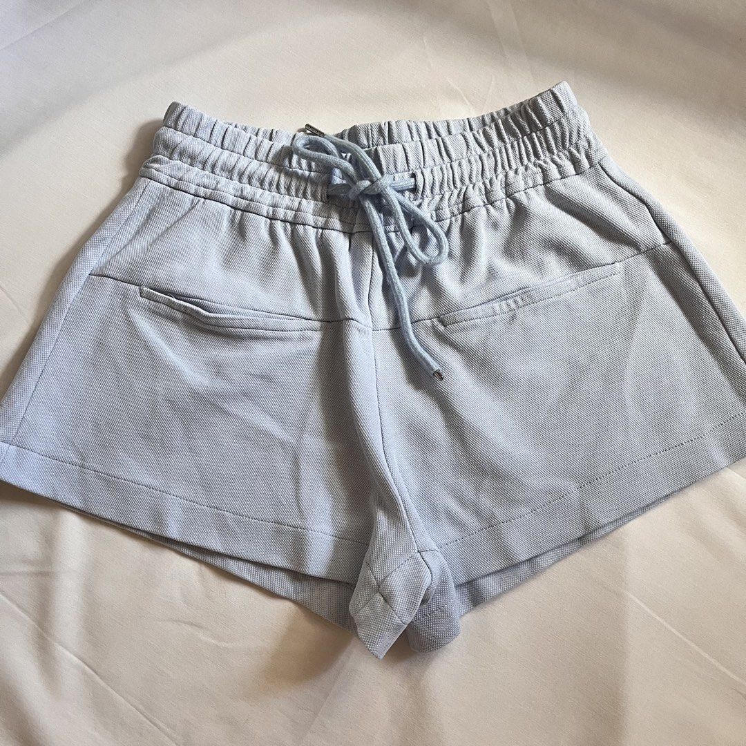 baby blue shorts (Category: Shorts) located in Mandaluyong City. Submitted by everythingnice__ (Listing ID 1441911984, Image 1). Description: vv cute shade of pastel blue in person !! high qualityyy i was hesitant to sell this but di na kasi kasya sakin :(( used a few timess fits s-m ! (garterized) lalamove only !.
